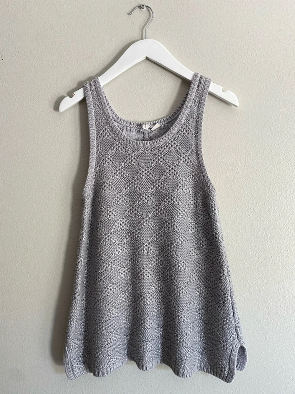 Moth Anthropologie Gray Pointelle Geometric Knit Tank Top Size M Cotton Blend - Picture 1 of 7